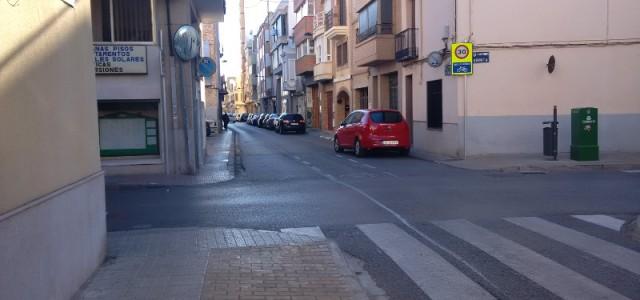 Milloraran les voreres del carrer Mare de Déu dels Àngels per reduir accidents i millorar el trànsit a la zona centre