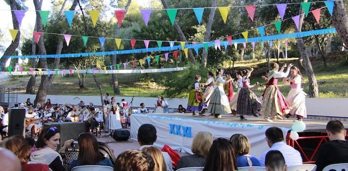 El Termet acull una colorida i especial 31a edició del Festival de Danses de la Puríssima