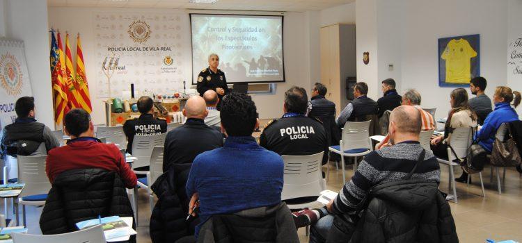 40 persones es formen de la mà de la Policia Local en control i seguretat d’espectacles pirotècnics 