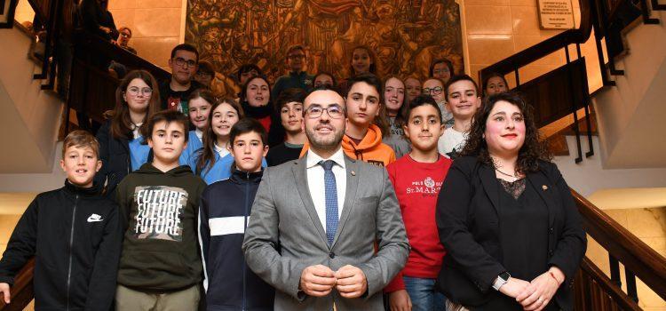 El Consell de Xiquets i Xiquetes obri un nou curs amb 41 consellers de catorze centres docents