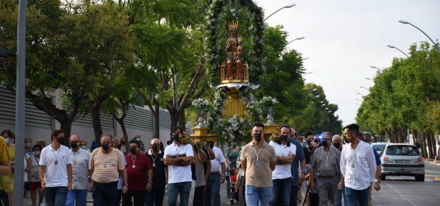 La ‘Moreneta’ baixa al poble per a ser venerada durant els deu dies de festes