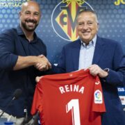 Pepe Reina: “Vinc al Villarreal per a retirar-me en casa i ajudar en tot”