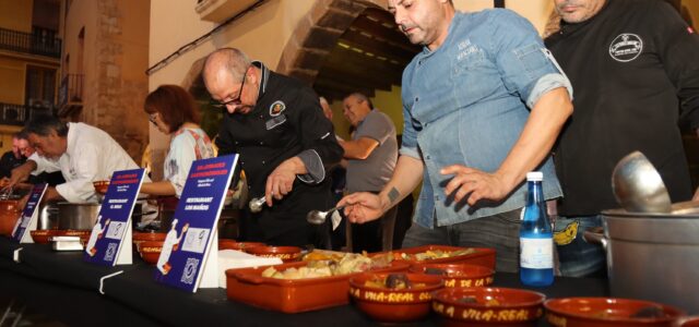 Les Jornades gastronòmiques obrin la inscripció amb l’olla de la Plana