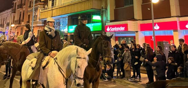 La pluja no es un impediment per a la celebració de la Matxà de Sant Antoni