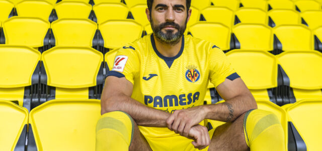 El Villarreal posa a la venda el nou primer equipament per a la temporada 2023/24