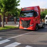 Benedicció i desfilada de camions per la festivitat de Sant Cristòfol a Vila-real