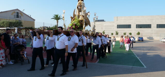 Festa de la Verge del Carme amb el tradicional cant de la carxofa a Vila-real