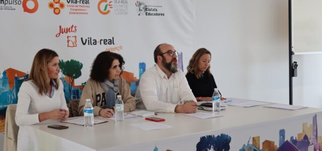 El professorat impulsa el valencià amb noves iniciatives de Normalització Lingüística