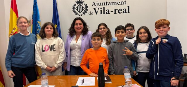 Vila-real celebra el Dia Internacional dels Drets de la Infància amb tallers, jocs i xocolatada a la plaça Major