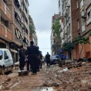 Vila-real habilita un autobús diari per als voluntaris que ajudaran en les tasques de la DANA a Catarroja