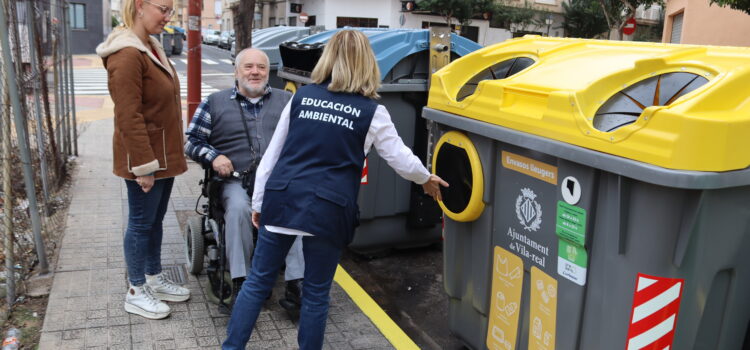 Vila-real avança cap a una ciutat més accessible amb la instal·lació de contenidors adaptats