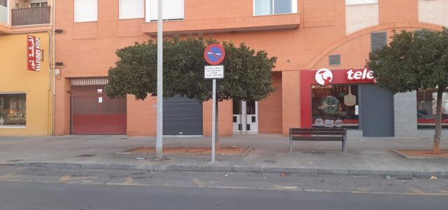 La Policia Local llança una campanya de vigilància en zones de càrrega i descàrrega