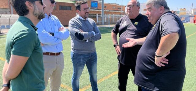 El Partit Popular de Vila-real denuncia la “urgència” de reformar el camp de futbol de Flors