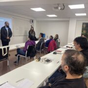 50 persones inicien els cursos de valencià per a adults que ofereix per l’Ajuntament de Vila-real