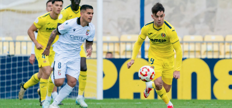 El Villarreal B cau amb honor davant el Ceuta després d’una rigorosa expulsió (0-1)